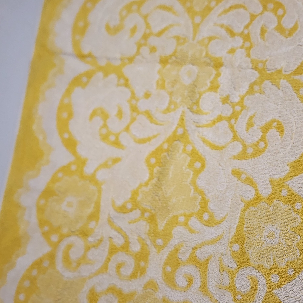 Vintage Yellow White Damask Floral Terry Cloth Bath Towel Retro Mid Century